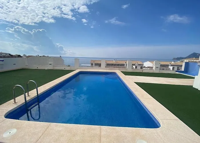 2 Line Apartment Capnegret Altea